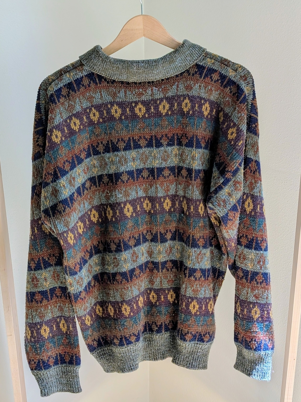 Vintage Abstract Geometric Patterned Collared Henley Sweater In Sage Green/Brown - Picture 7 of 8